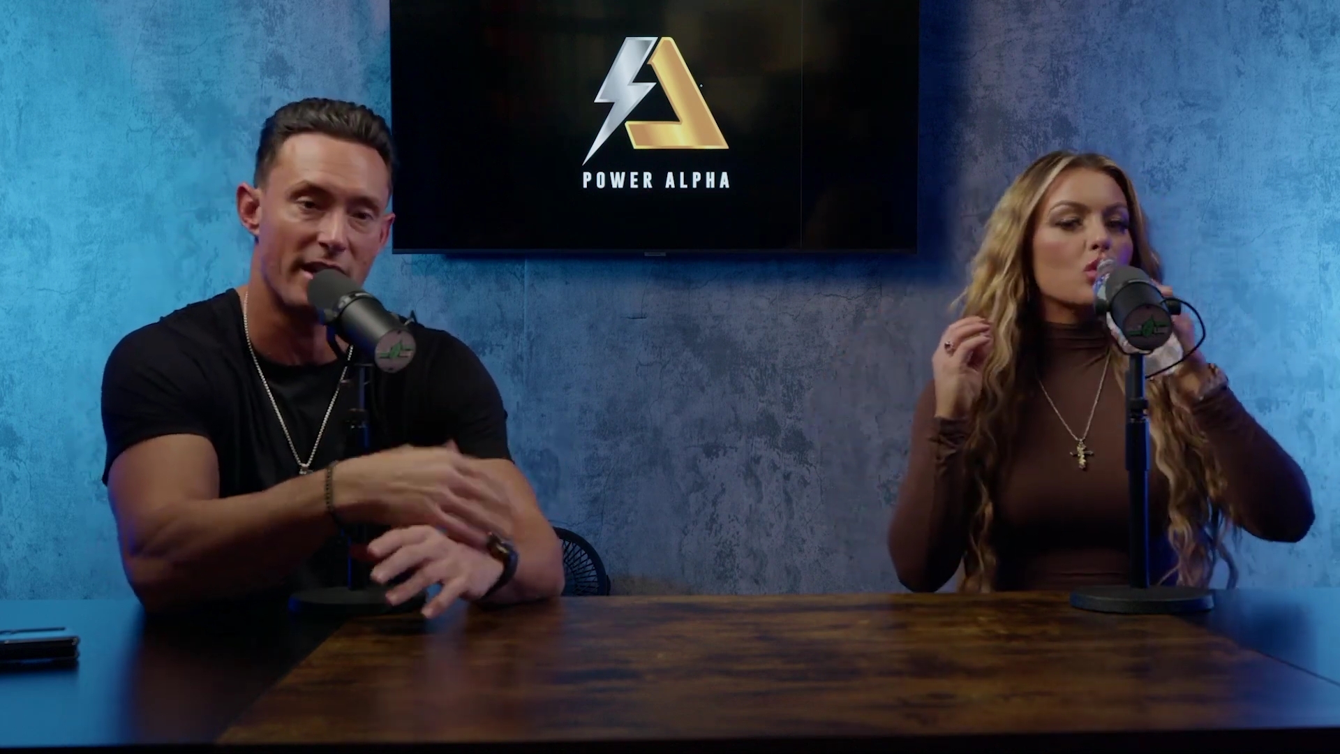 x2mate_com-Ep_9_-_Power_Alphas_Podcast___28Mandy_Saccomanno___Sabby_Piscitelli29-281080p29_mp41295.jpg