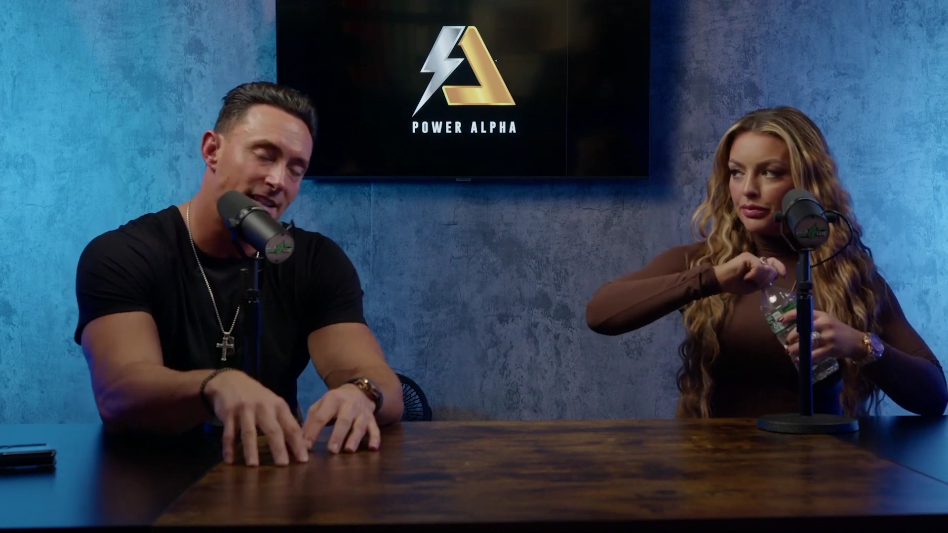 x2mate_com-Ep_9_-_Power_Alphas_Podcast___28Mandy_Saccomanno___Sabby_Piscitelli29-281080p29_mp41300.jpg