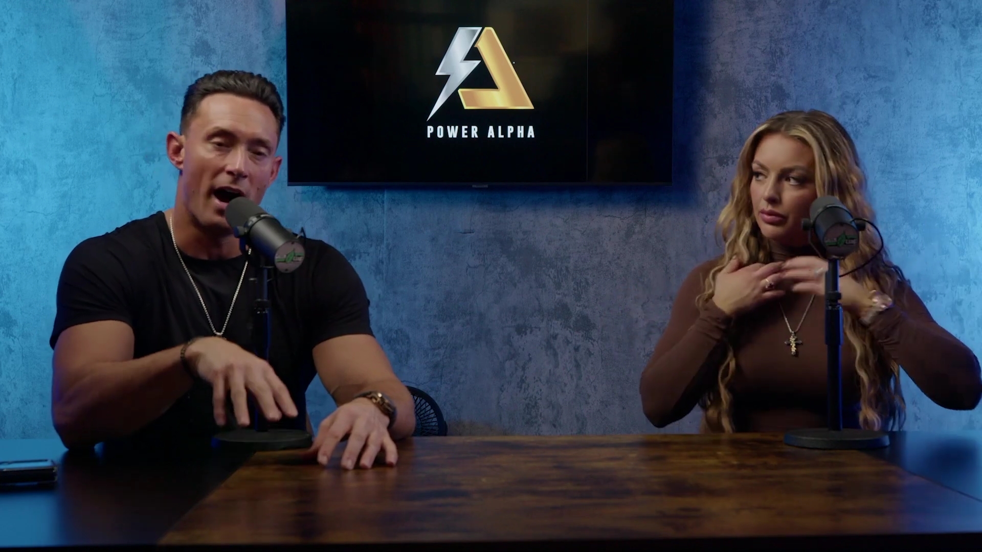 x2mate_com-Ep_9_-_Power_Alphas_Podcast___28Mandy_Saccomanno___Sabby_Piscitelli29-281080p29_mp41302.jpg