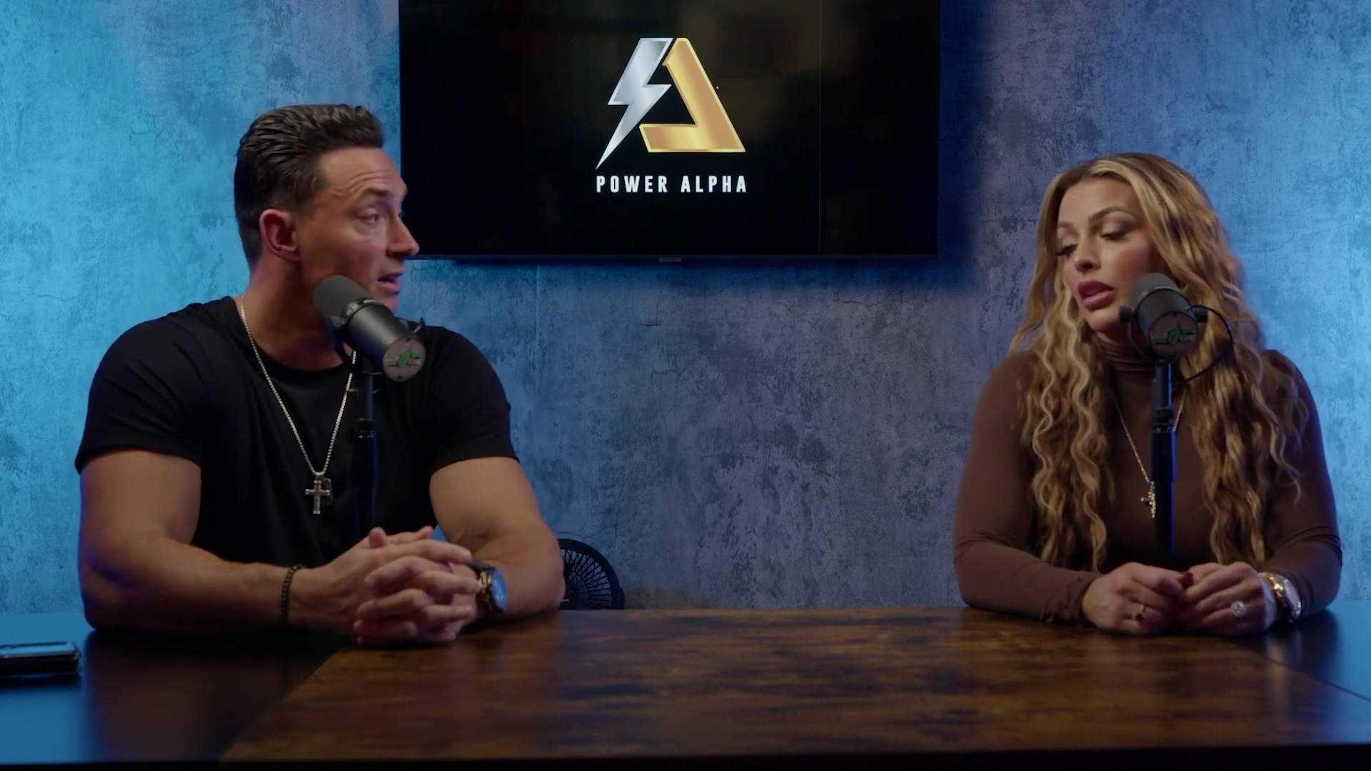 x2mate_com-Ep_9_-_Power_Alphas_Podcast___28Mandy_Saccomanno___Sabby_Piscitelli29-281080p29_mp41354.jpg