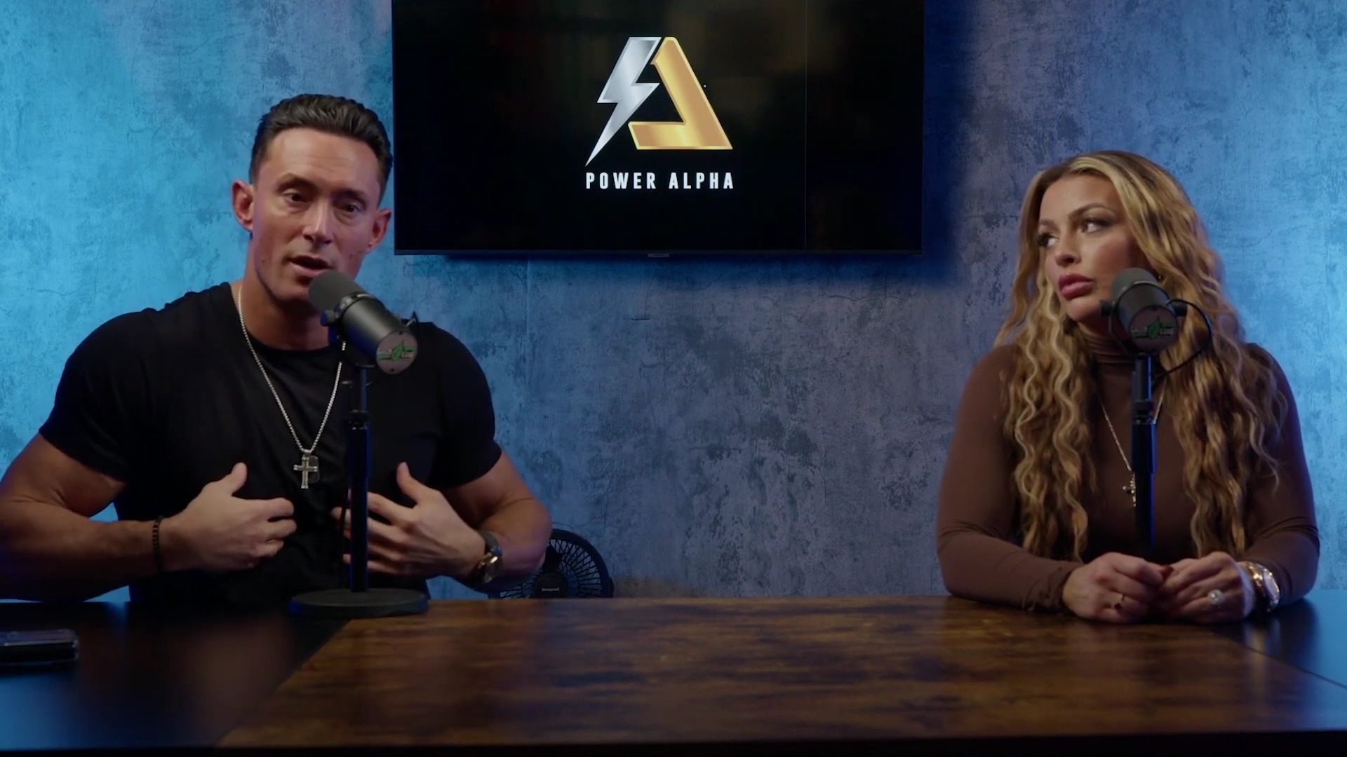 x2mate_com-Ep_9_-_Power_Alphas_Podcast___28Mandy_Saccomanno___Sabby_Piscitelli29-281080p29_mp41359.jpg