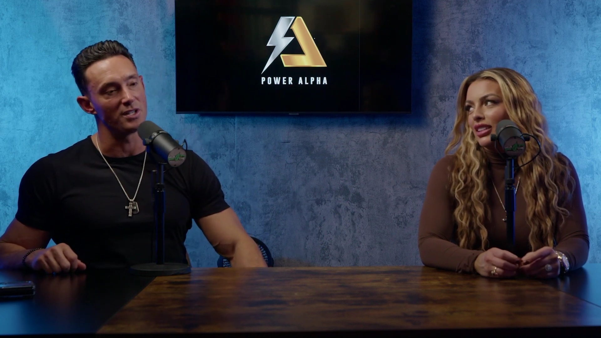 x2mate_com-Ep_9_-_Power_Alphas_Podcast___28Mandy_Saccomanno___Sabby_Piscitelli29-281080p29_mp41377.jpg