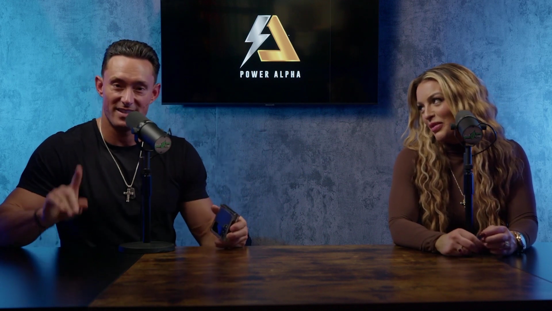 x2mate_com-Ep_9_-_Power_Alphas_Podcast___28Mandy_Saccomanno___Sabby_Piscitelli29-281080p29_mp41461.jpg