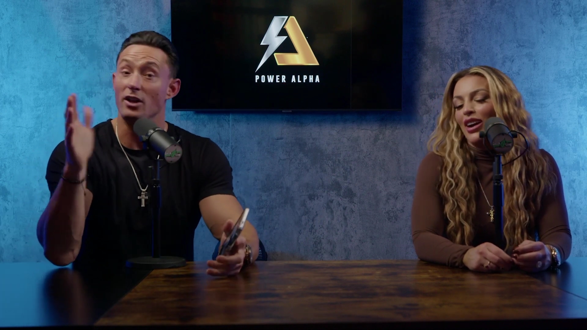 x2mate_com-Ep_9_-_Power_Alphas_Podcast___28Mandy_Saccomanno___Sabby_Piscitelli29-281080p29_mp41466.jpg
