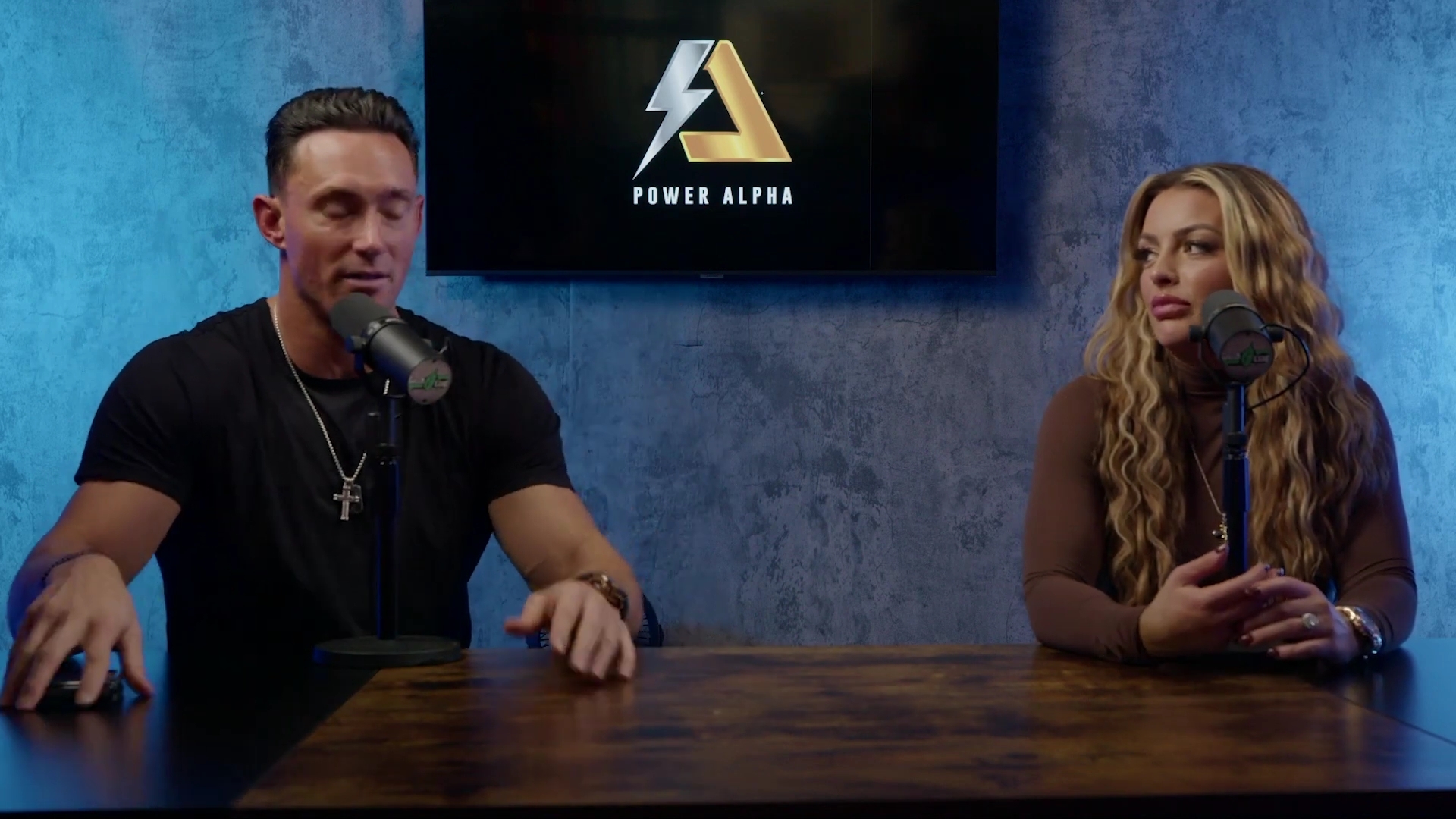 x2mate_com-Ep_9_-_Power_Alphas_Podcast___28Mandy_Saccomanno___Sabby_Piscitelli29-281080p29_mp41470.jpg