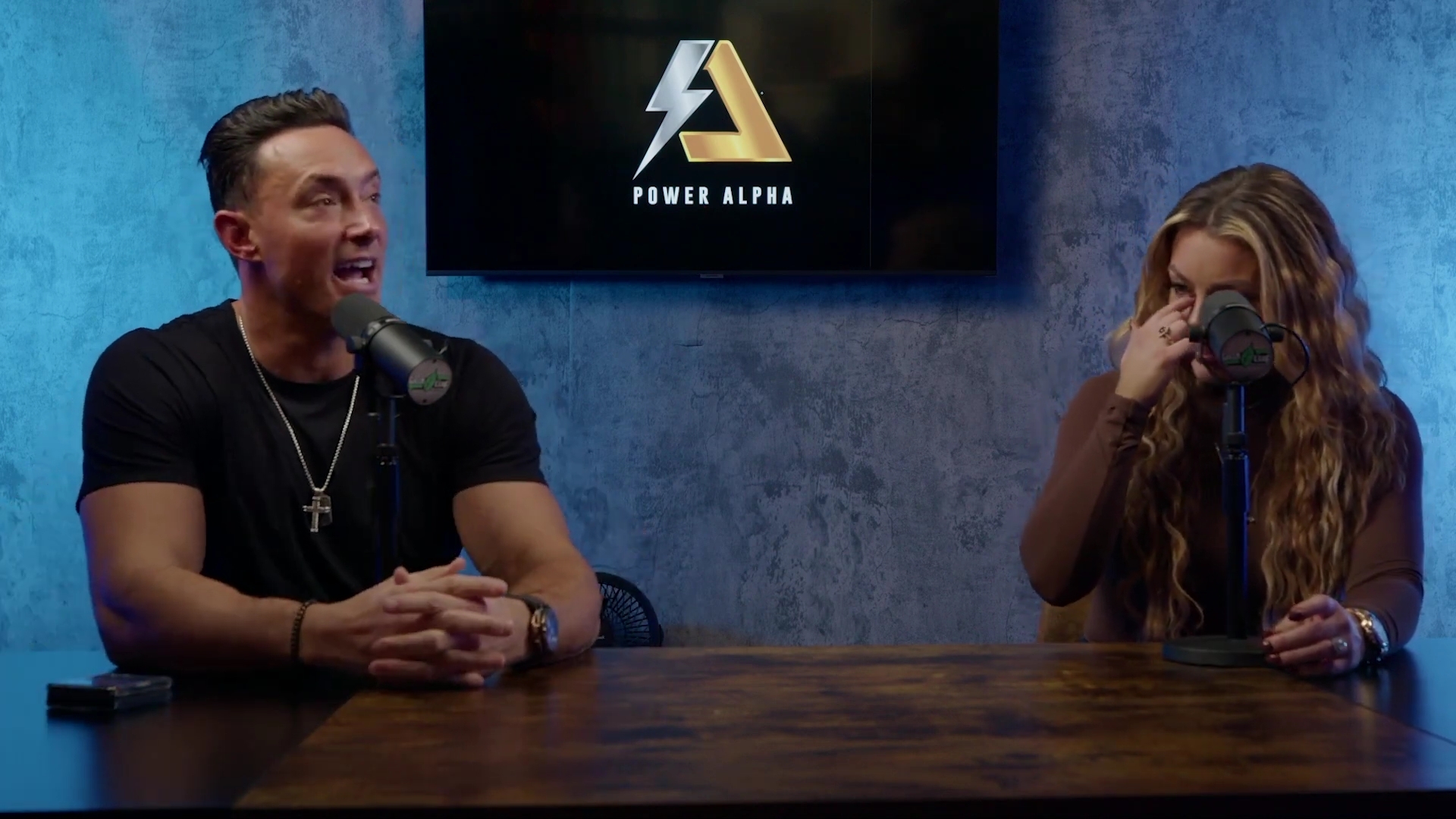 x2mate_com-Ep_9_-_Power_Alphas_Podcast___28Mandy_Saccomanno___Sabby_Piscitelli29-281080p29_mp41476.jpg