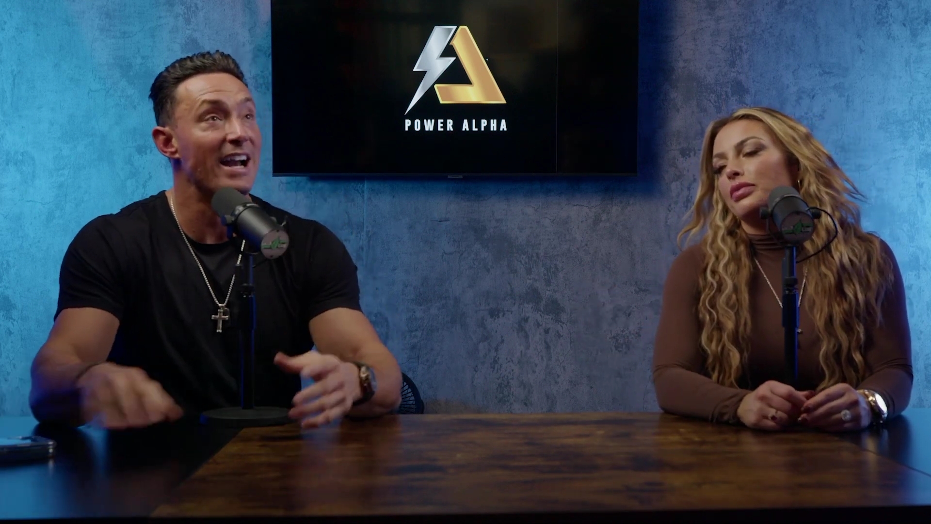 x2mate_com-Ep_9_-_Power_Alphas_Podcast___28Mandy_Saccomanno___Sabby_Piscitelli29-281080p29_mp41490.jpg