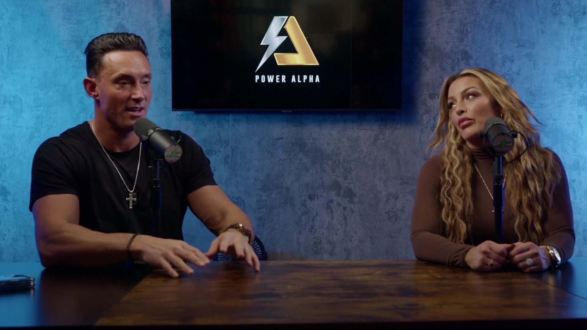 x2mate_com-Ep_9_-_Power_Alphas_Podcast___28Mandy_Saccomanno___Sabby_Piscitelli29-281080p29_mp41497.jpg
