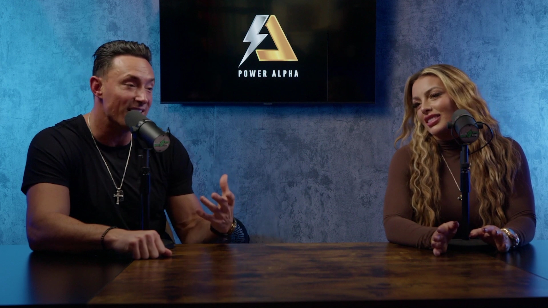 x2mate_com-Ep_9_-_Power_Alphas_Podcast___28Mandy_Saccomanno___Sabby_Piscitelli29-281080p29_mp41506.jpg