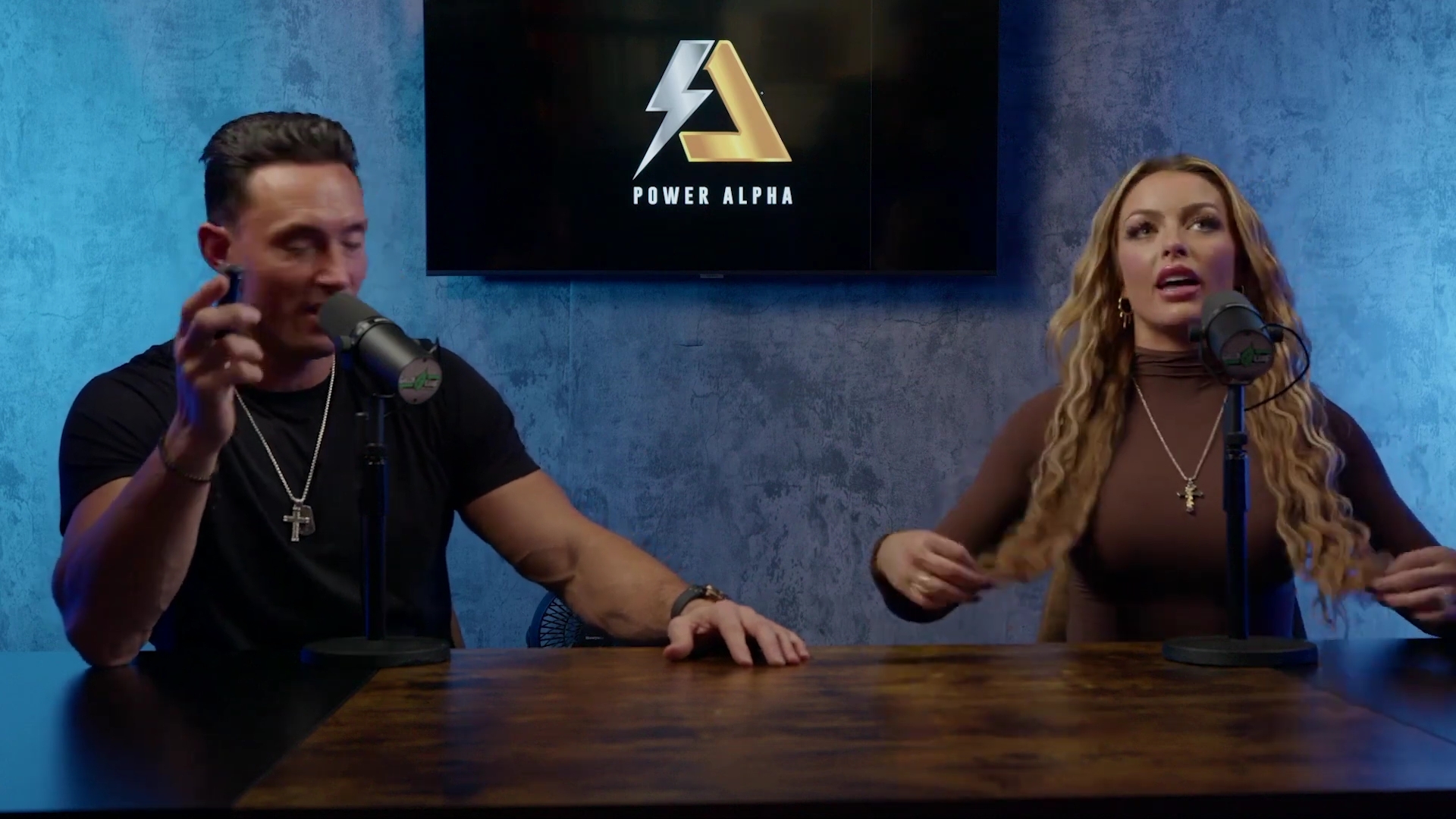 x2mate_com-Ep_9_-_Power_Alphas_Podcast___28Mandy_Saccomanno___Sabby_Piscitelli29-281080p29_mp41591.jpg