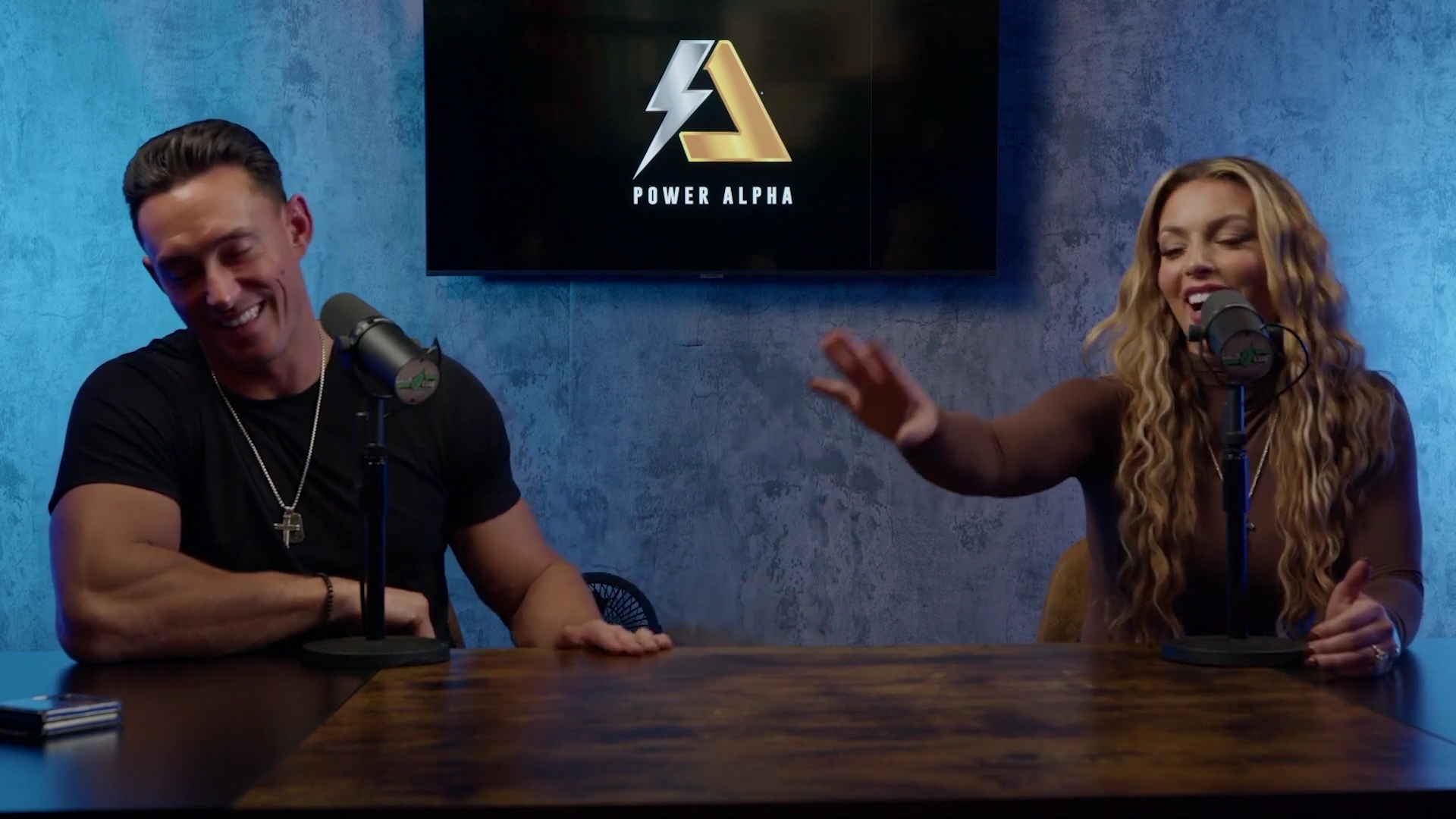 x2mate_com-Ep_9_-_Power_Alphas_Podcast___28Mandy_Saccomanno___Sabby_Piscitelli29-281080p29_mp41621.jpg