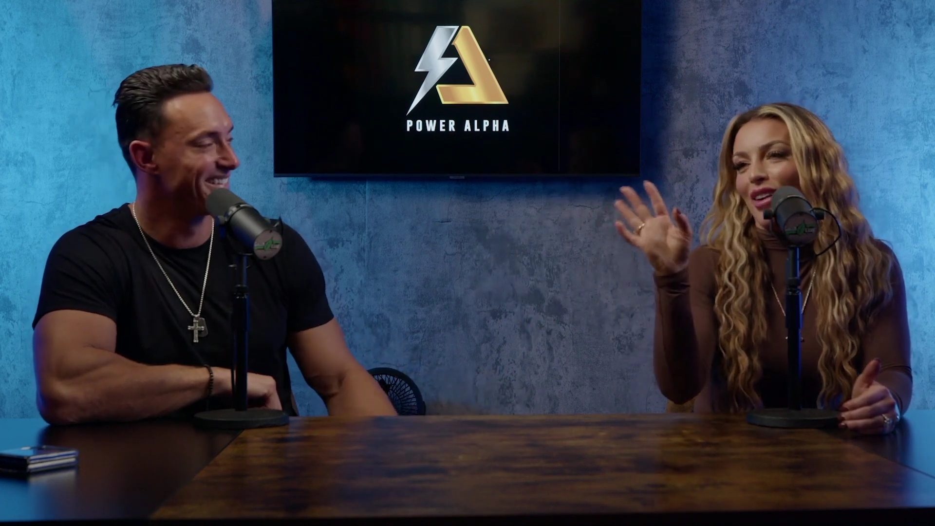 x2mate_com-Ep_9_-_Power_Alphas_Podcast___28Mandy_Saccomanno___Sabby_Piscitelli29-281080p29_mp41622.jpg