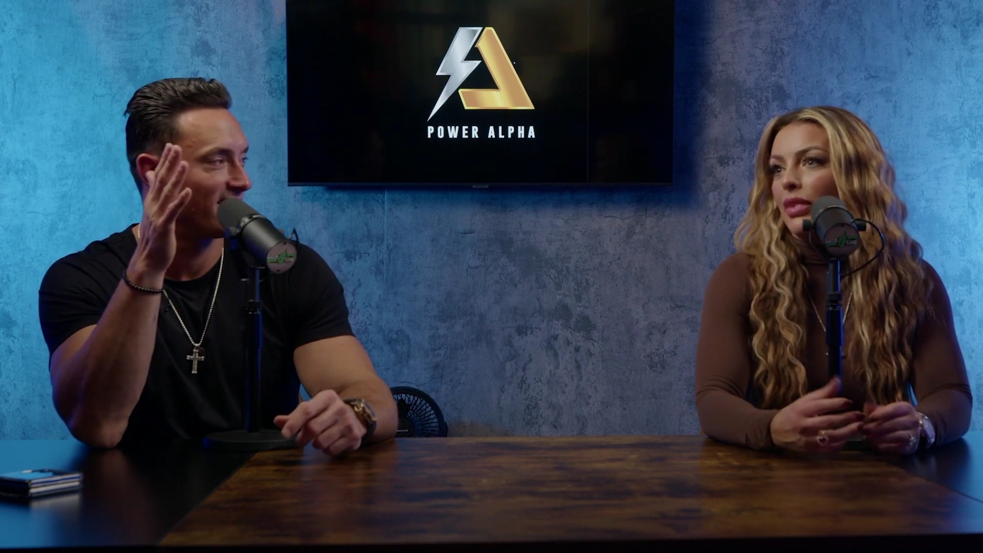 x2mate_com-Ep_9_-_Power_Alphas_Podcast___28Mandy_Saccomanno___Sabby_Piscitelli29-281080p29_mp41695.jpg