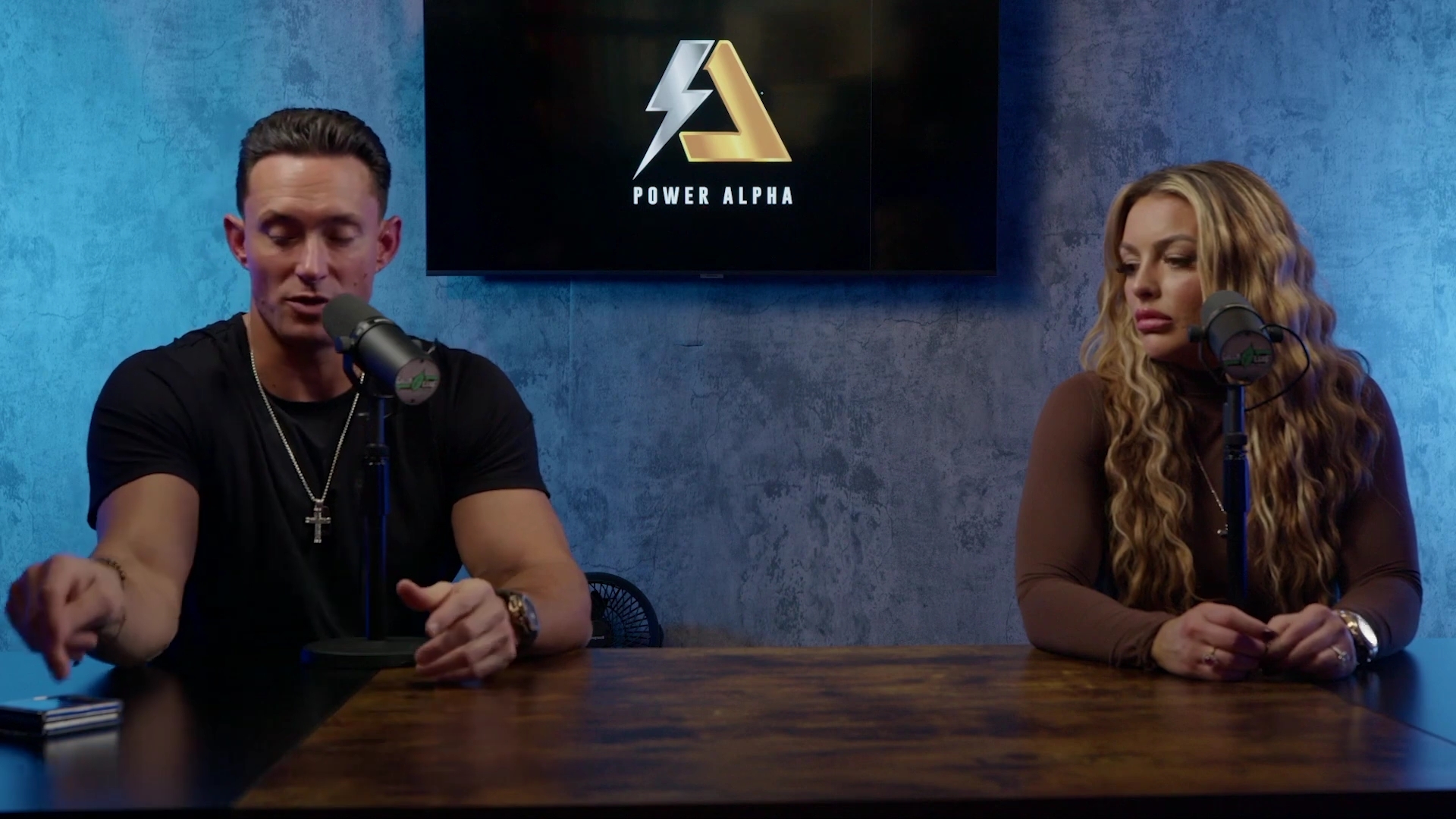 x2mate_com-Ep_9_-_Power_Alphas_Podcast___28Mandy_Saccomanno___Sabby_Piscitelli29-281080p29_mp41712.jpg