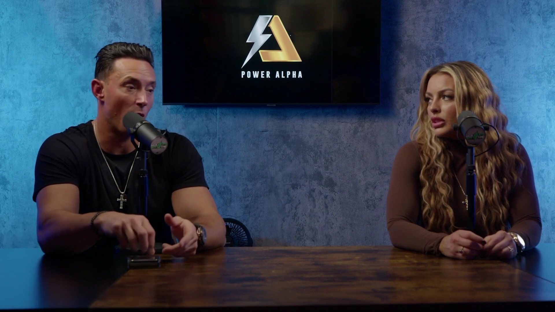 x2mate_com-Ep_9_-_Power_Alphas_Podcast___28Mandy_Saccomanno___Sabby_Piscitelli29-281080p29_mp41714.jpg
