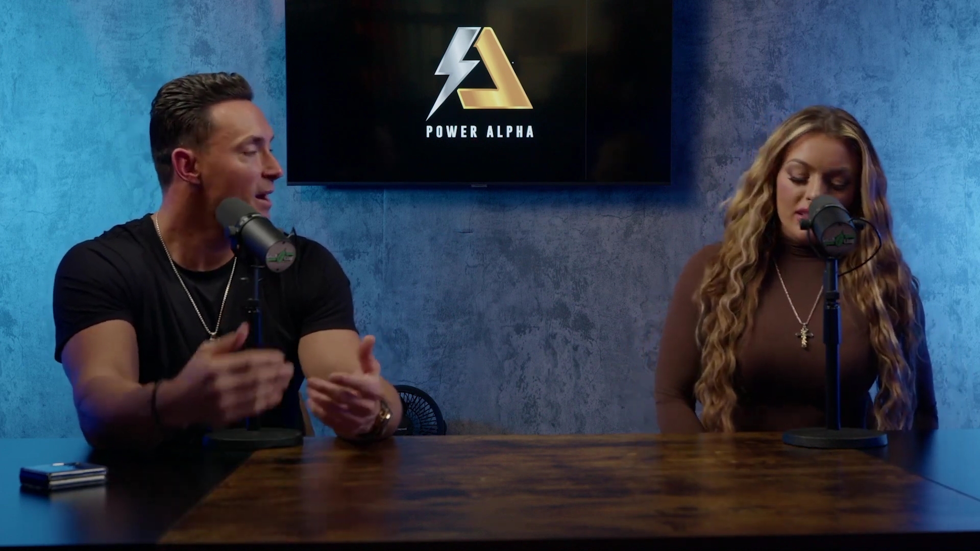 x2mate_com-Ep_9_-_Power_Alphas_Podcast___28Mandy_Saccomanno___Sabby_Piscitelli29-281080p29_mp41730.jpg