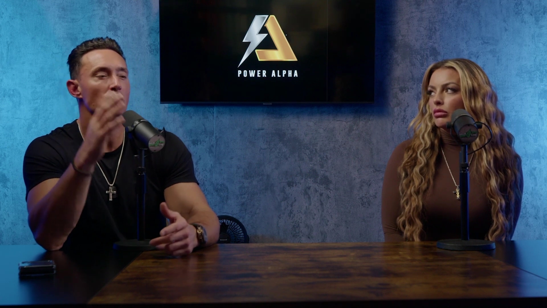 x2mate_com-Ep_9_-_Power_Alphas_Podcast___28Mandy_Saccomanno___Sabby_Piscitelli29-281080p29_mp41742.jpg