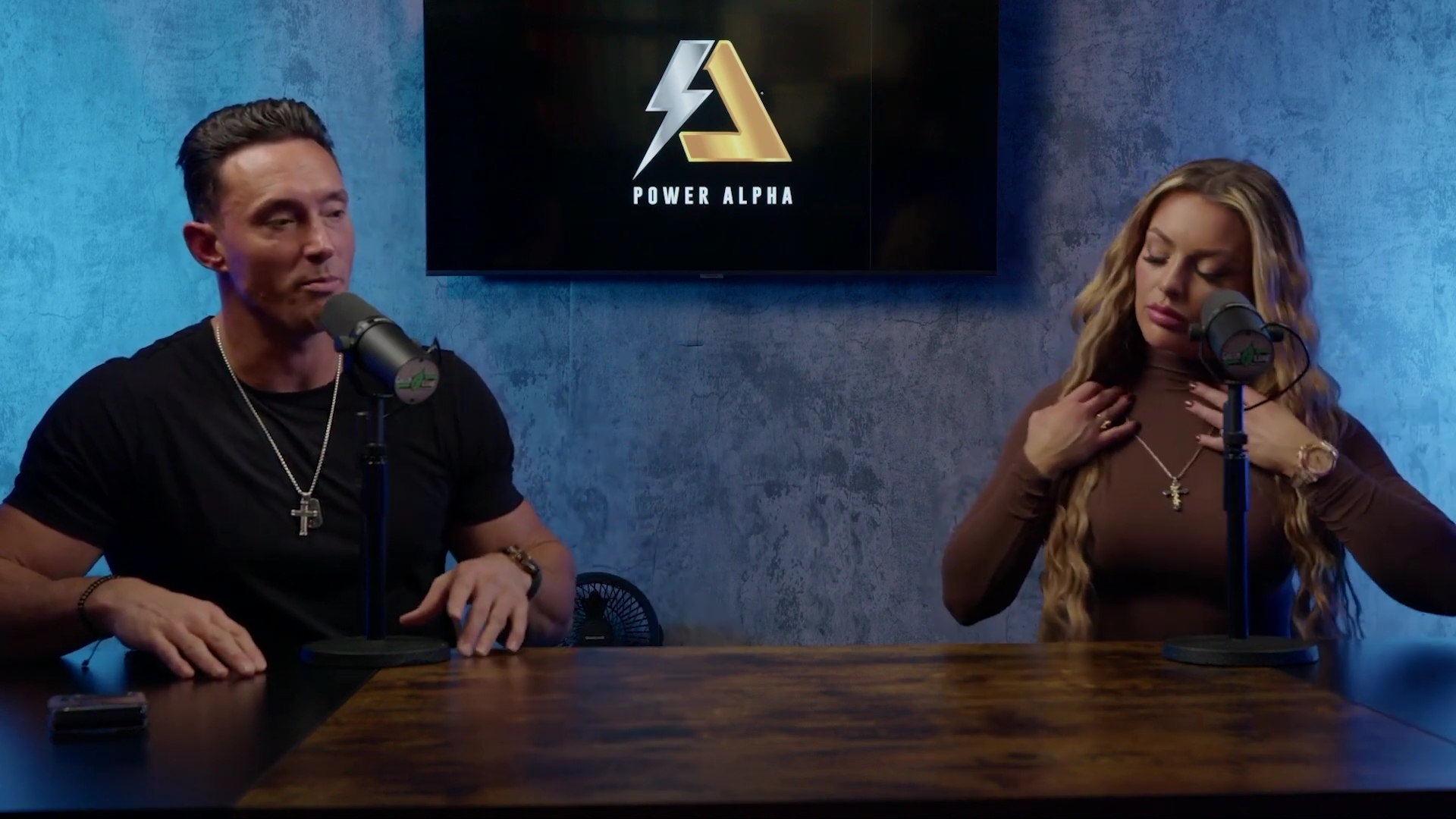 x2mate_com-Ep_9_-_Power_Alphas_Podcast___28Mandy_Saccomanno___Sabby_Piscitelli29-281080p29_mp41751.jpg