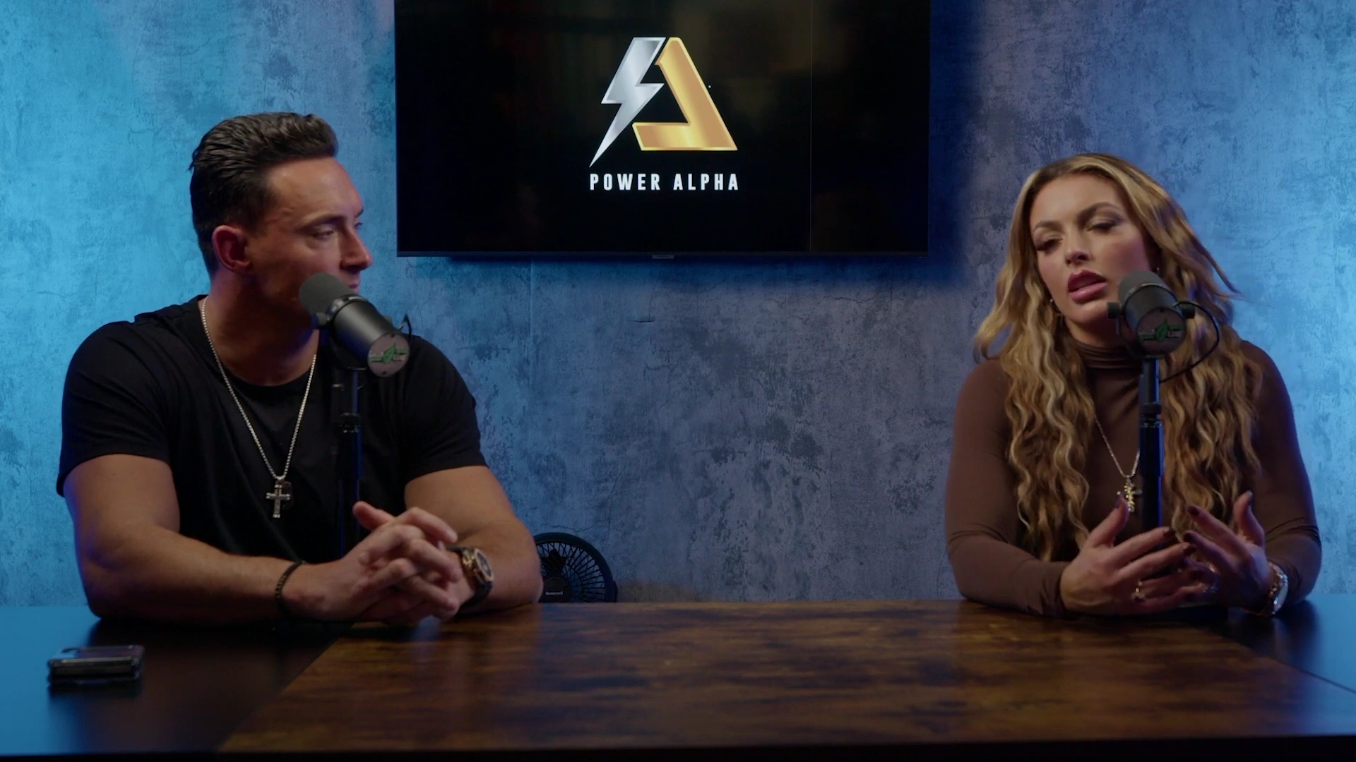 x2mate_com-Ep_9_-_Power_Alphas_Podcast___28Mandy_Saccomanno___Sabby_Piscitelli29-281080p29_mp41791.jpg