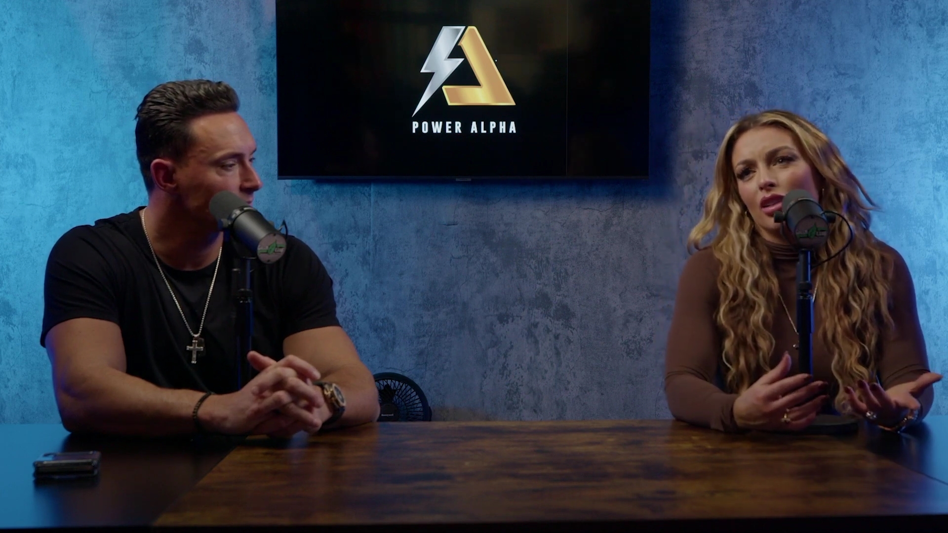 x2mate_com-Ep_9_-_Power_Alphas_Podcast___28Mandy_Saccomanno___Sabby_Piscitelli29-281080p29_mp41794.jpg