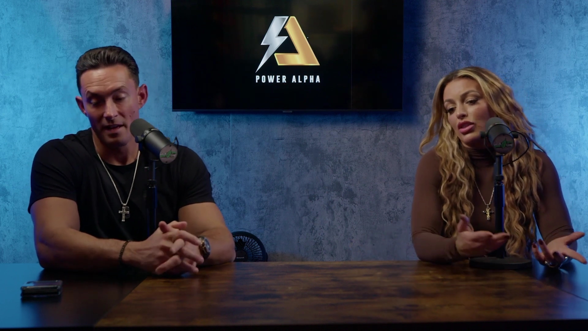 x2mate_com-Ep_9_-_Power_Alphas_Podcast___28Mandy_Saccomanno___Sabby_Piscitelli29-281080p29_mp41800.jpg