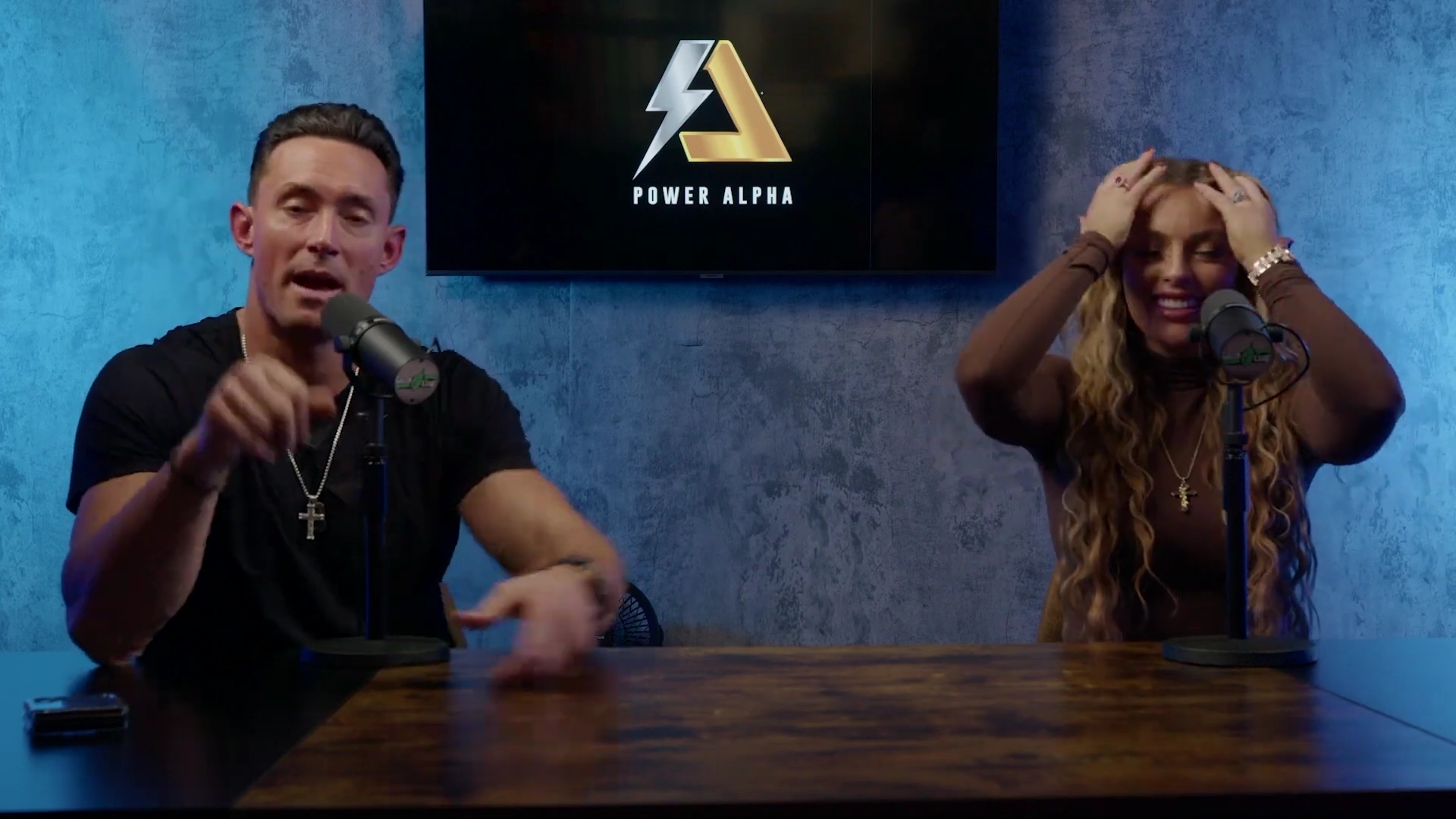 x2mate_com-Ep_9_-_Power_Alphas_Podcast___28Mandy_Saccomanno___Sabby_Piscitelli29-281080p29_mp41806.jpg