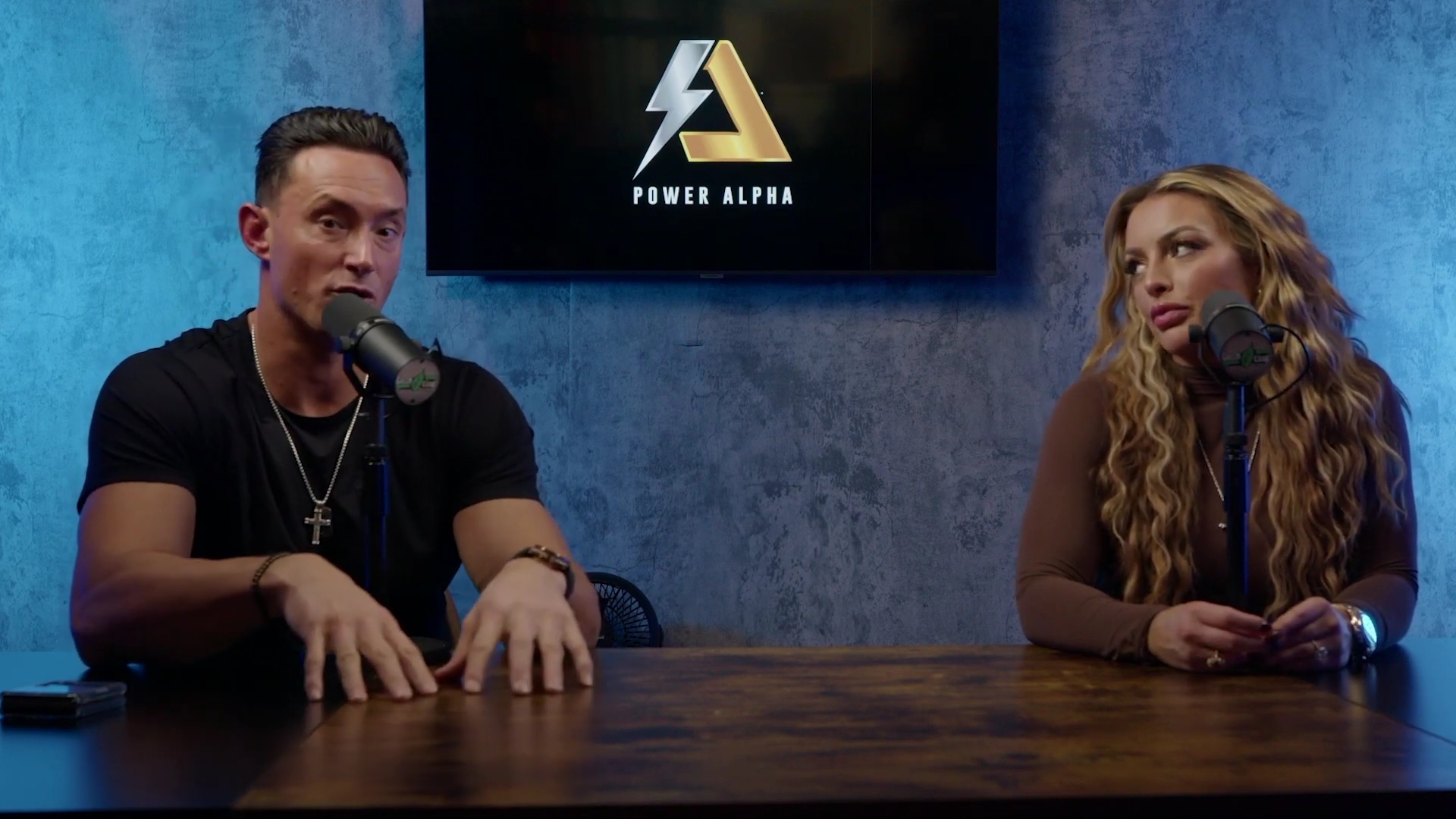x2mate_com-Ep_9_-_Power_Alphas_Podcast___28Mandy_Saccomanno___Sabby_Piscitelli29-281080p29_mp41825.jpg
