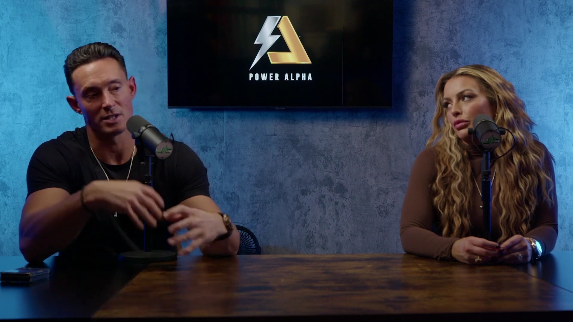 x2mate_com-Ep_9_-_Power_Alphas_Podcast___28Mandy_Saccomanno___Sabby_Piscitelli29-281080p29_mp41826.jpg