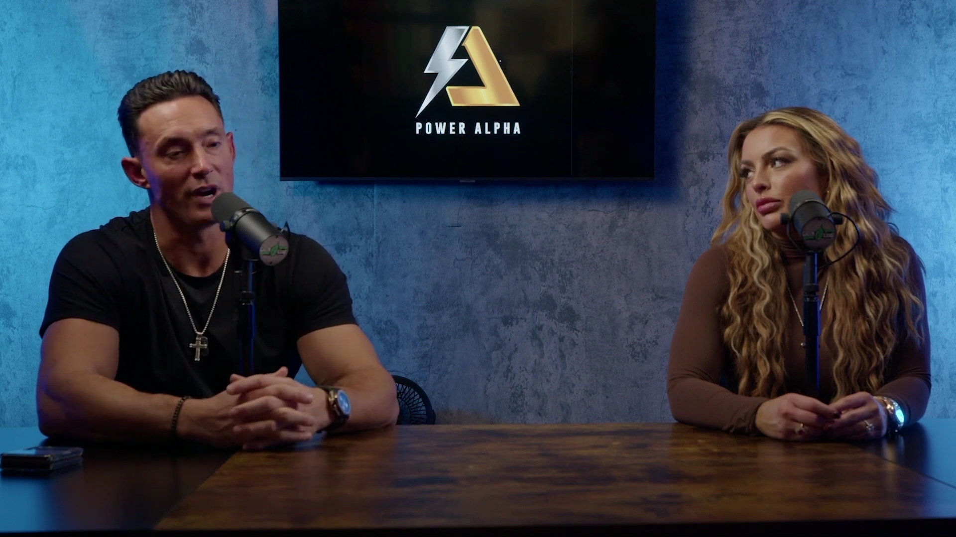 x2mate_com-Ep_9_-_Power_Alphas_Podcast___28Mandy_Saccomanno___Sabby_Piscitelli29-281080p29_mp41836.jpg