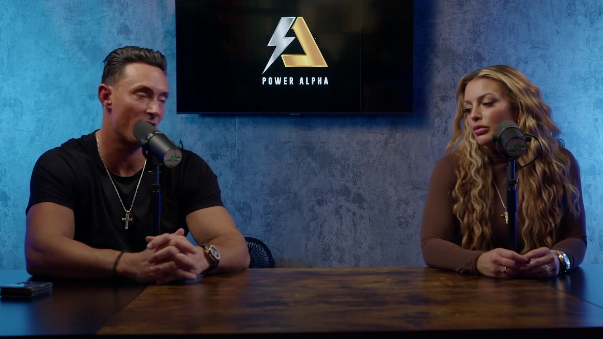 x2mate_com-Ep_9_-_Power_Alphas_Podcast___28Mandy_Saccomanno___Sabby_Piscitelli29-281080p29_mp41839.jpg