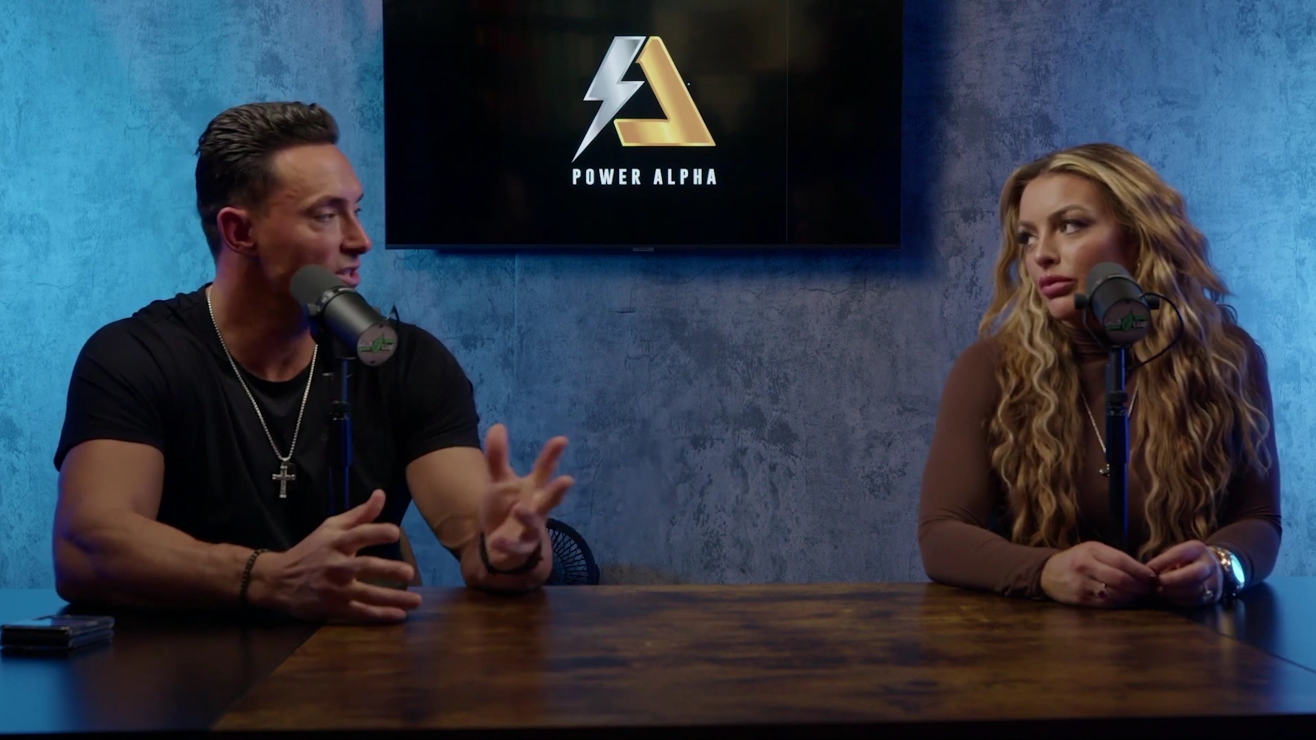 x2mate_com-Ep_9_-_Power_Alphas_Podcast___28Mandy_Saccomanno___Sabby_Piscitelli29-281080p29_mp41844.jpg