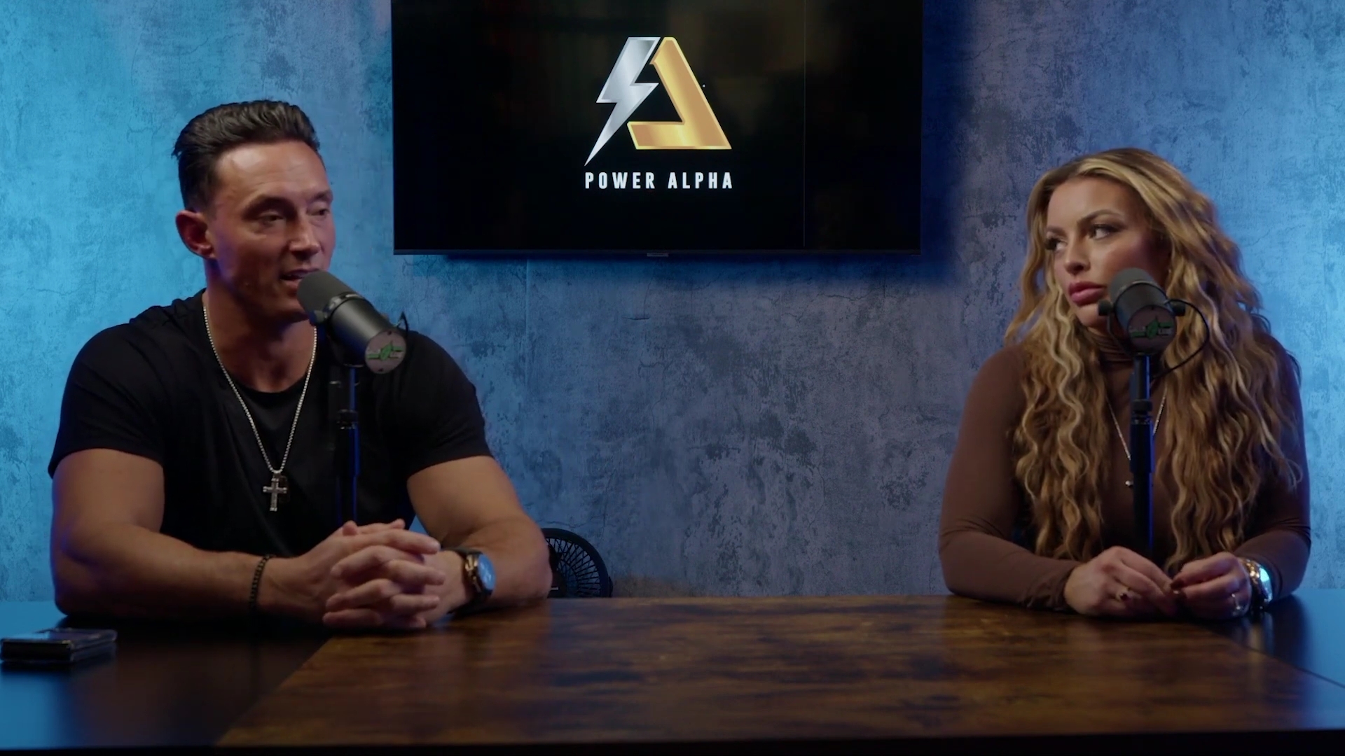 x2mate_com-Ep_9_-_Power_Alphas_Podcast___28Mandy_Saccomanno___Sabby_Piscitelli29-281080p29_mp41849.jpg