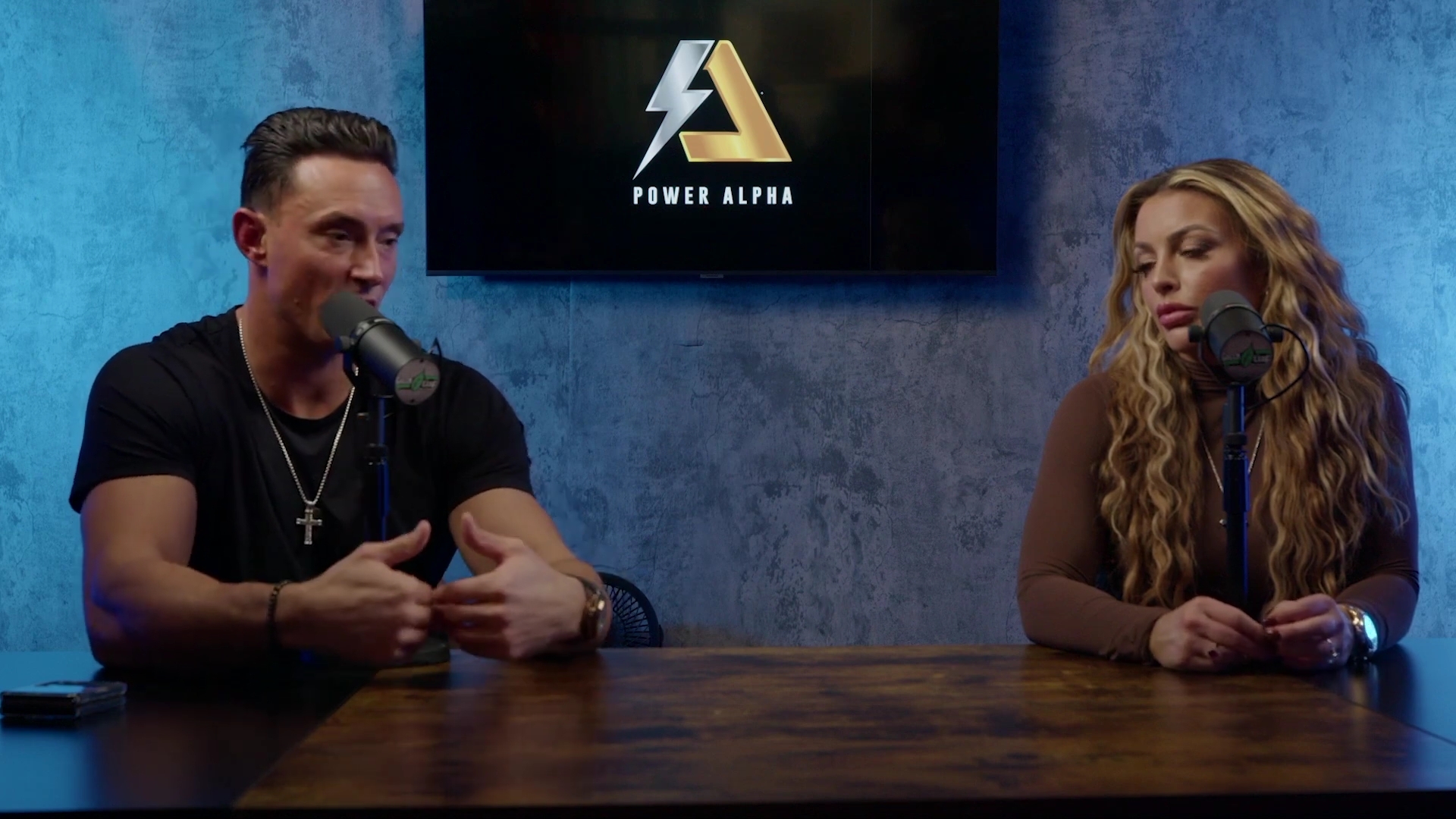 x2mate_com-Ep_9_-_Power_Alphas_Podcast___28Mandy_Saccomanno___Sabby_Piscitelli29-281080p29_mp41861.jpg
