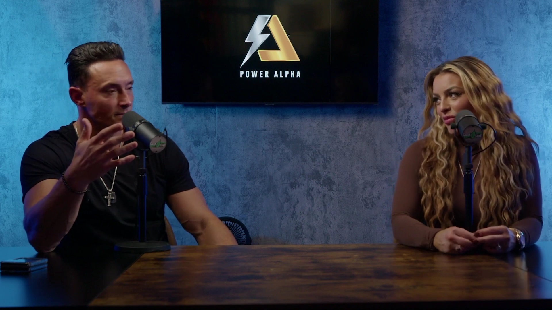 x2mate_com-Ep_9_-_Power_Alphas_Podcast___28Mandy_Saccomanno___Sabby_Piscitelli29-281080p29_mp41875.jpg