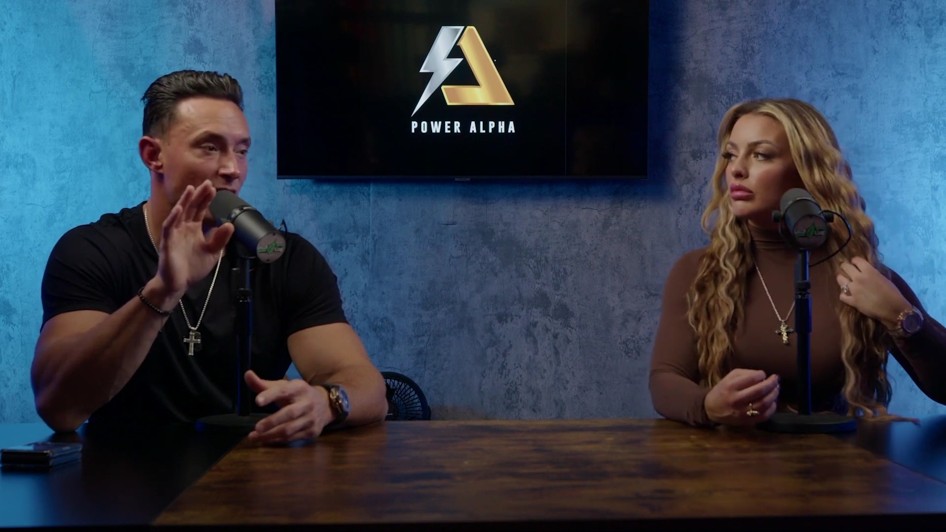 x2mate_com-Ep_9_-_Power_Alphas_Podcast___28Mandy_Saccomanno___Sabby_Piscitelli29-281080p29_mp41921.jpg