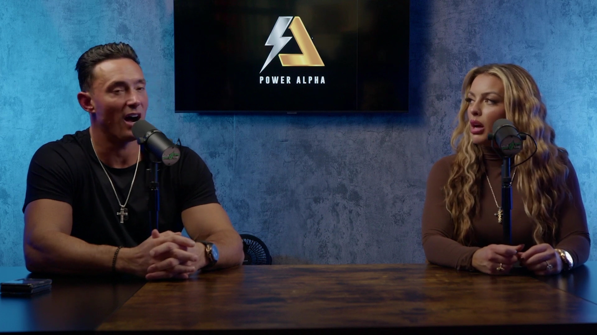 x2mate_com-Ep_9_-_Power_Alphas_Podcast___28Mandy_Saccomanno___Sabby_Piscitelli29-281080p29_mp41925.jpg