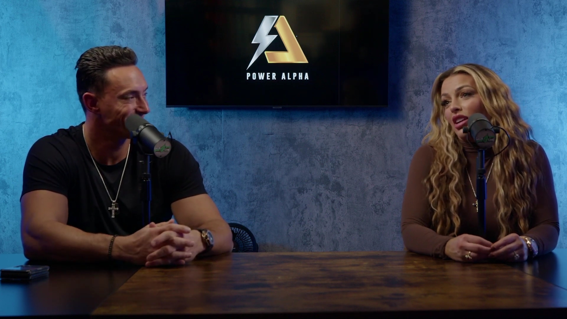 x2mate_com-Ep_9_-_Power_Alphas_Podcast___28Mandy_Saccomanno___Sabby_Piscitelli29-281080p29_mp41943.jpg