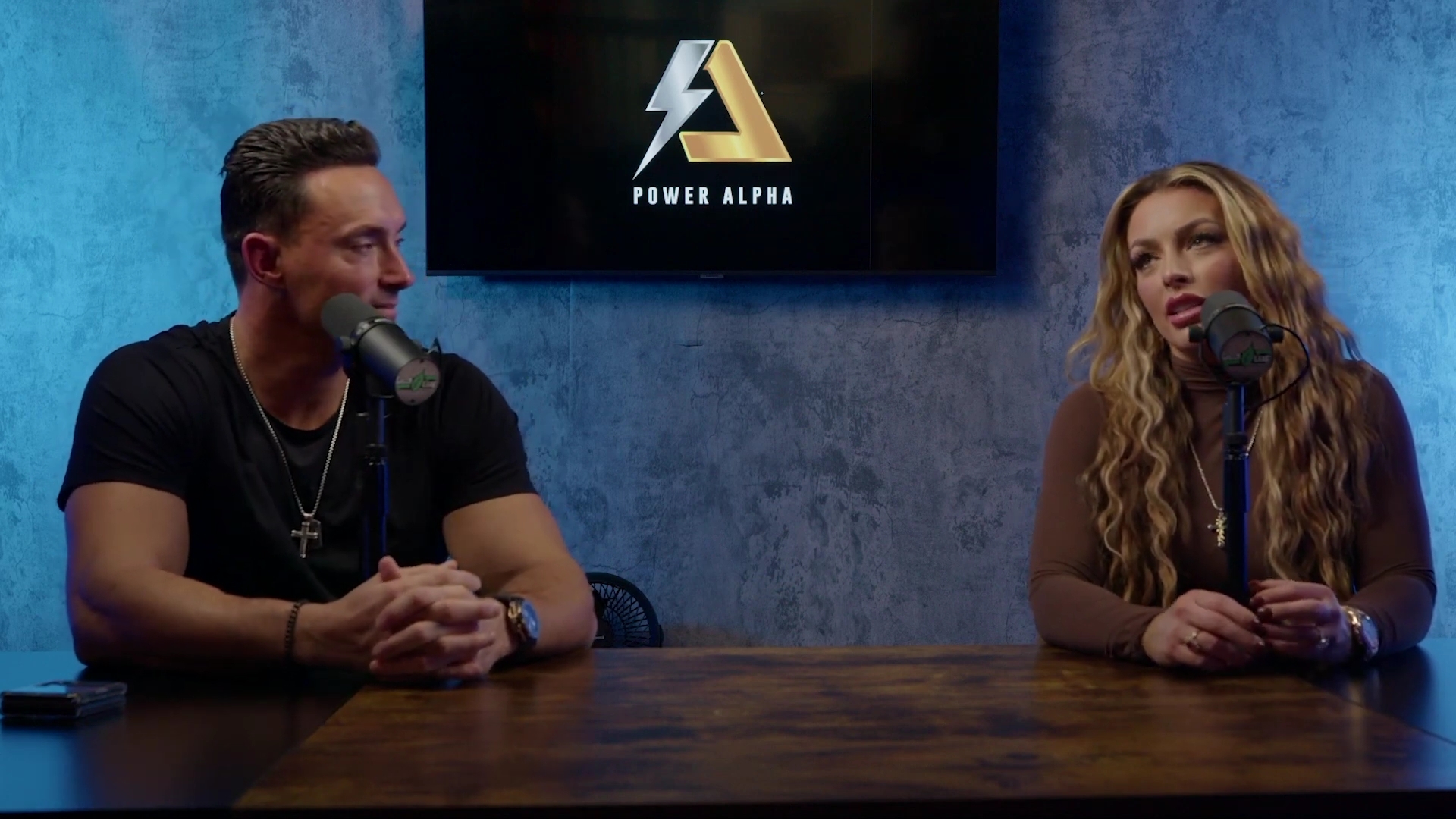 x2mate_com-Ep_9_-_Power_Alphas_Podcast___28Mandy_Saccomanno___Sabby_Piscitelli29-281080p29_mp41950.jpg