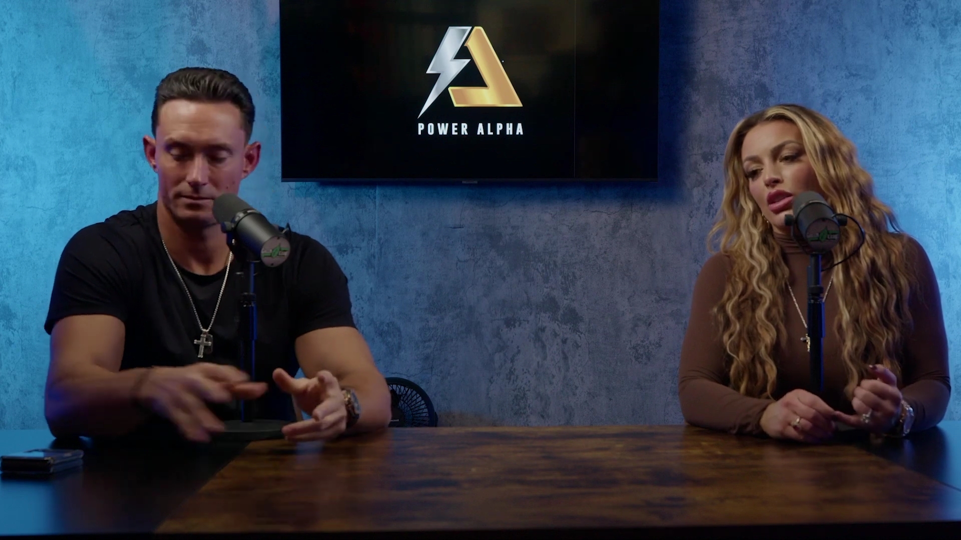 x2mate_com-Ep_9_-_Power_Alphas_Podcast___28Mandy_Saccomanno___Sabby_Piscitelli29-281080p29_mp41954.jpg