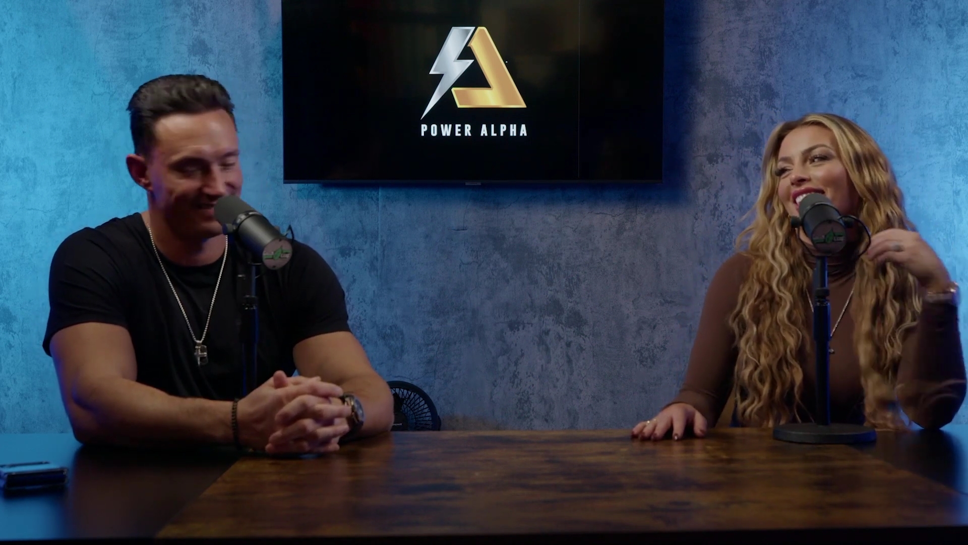 x2mate_com-Ep_9_-_Power_Alphas_Podcast___28Mandy_Saccomanno___Sabby_Piscitelli29-281080p29_mp42050.jpg