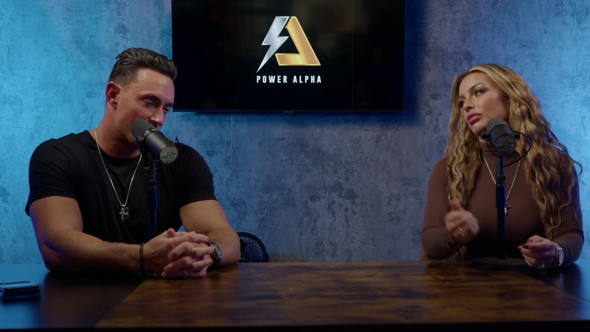 x2mate_com-Ep_9_-_Power_Alphas_Podcast___28Mandy_Saccomanno___Sabby_Piscitelli29-281080p29_mp42060.jpg