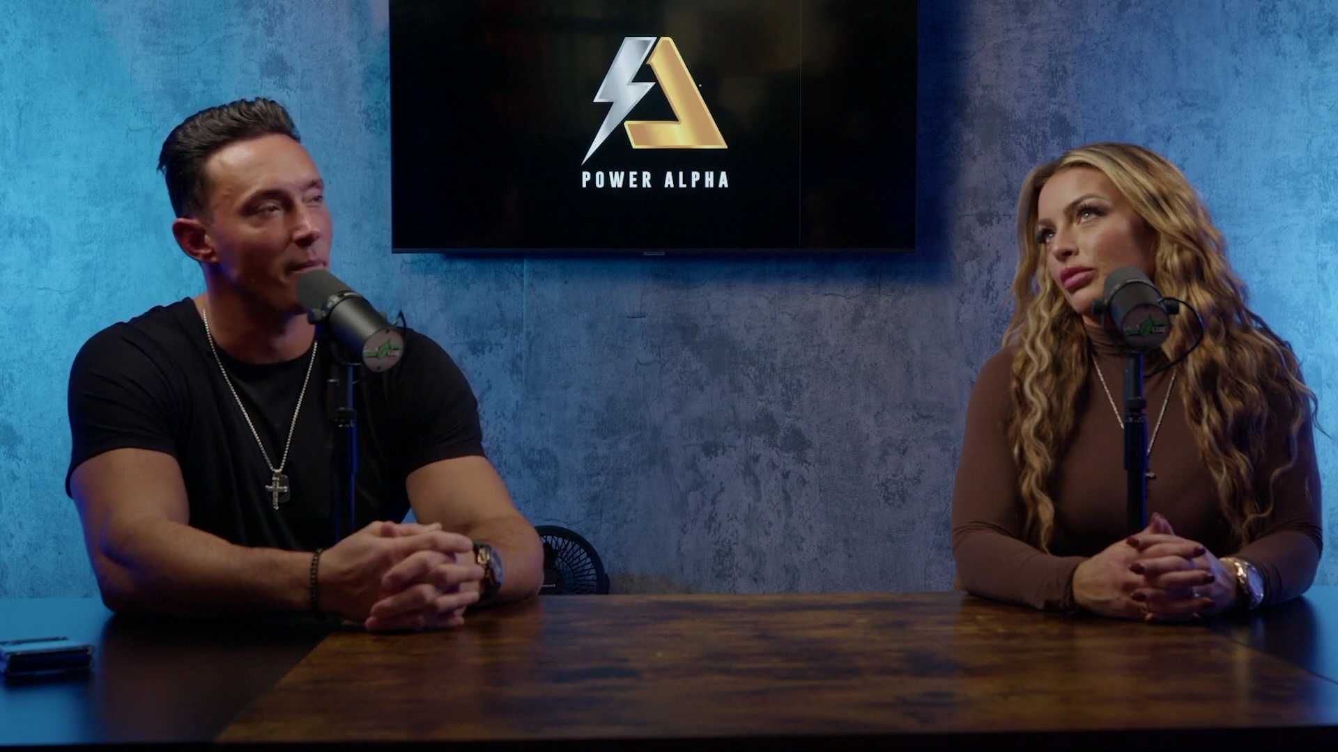 x2mate_com-Ep_9_-_Power_Alphas_Podcast___28Mandy_Saccomanno___Sabby_Piscitelli29-281080p29_mp42067.jpg