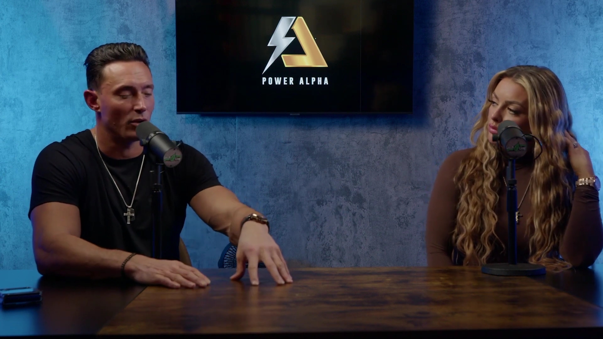 x2mate_com-Ep_9_-_Power_Alphas_Podcast___28Mandy_Saccomanno___Sabby_Piscitelli29-281080p29_mp42247.jpg