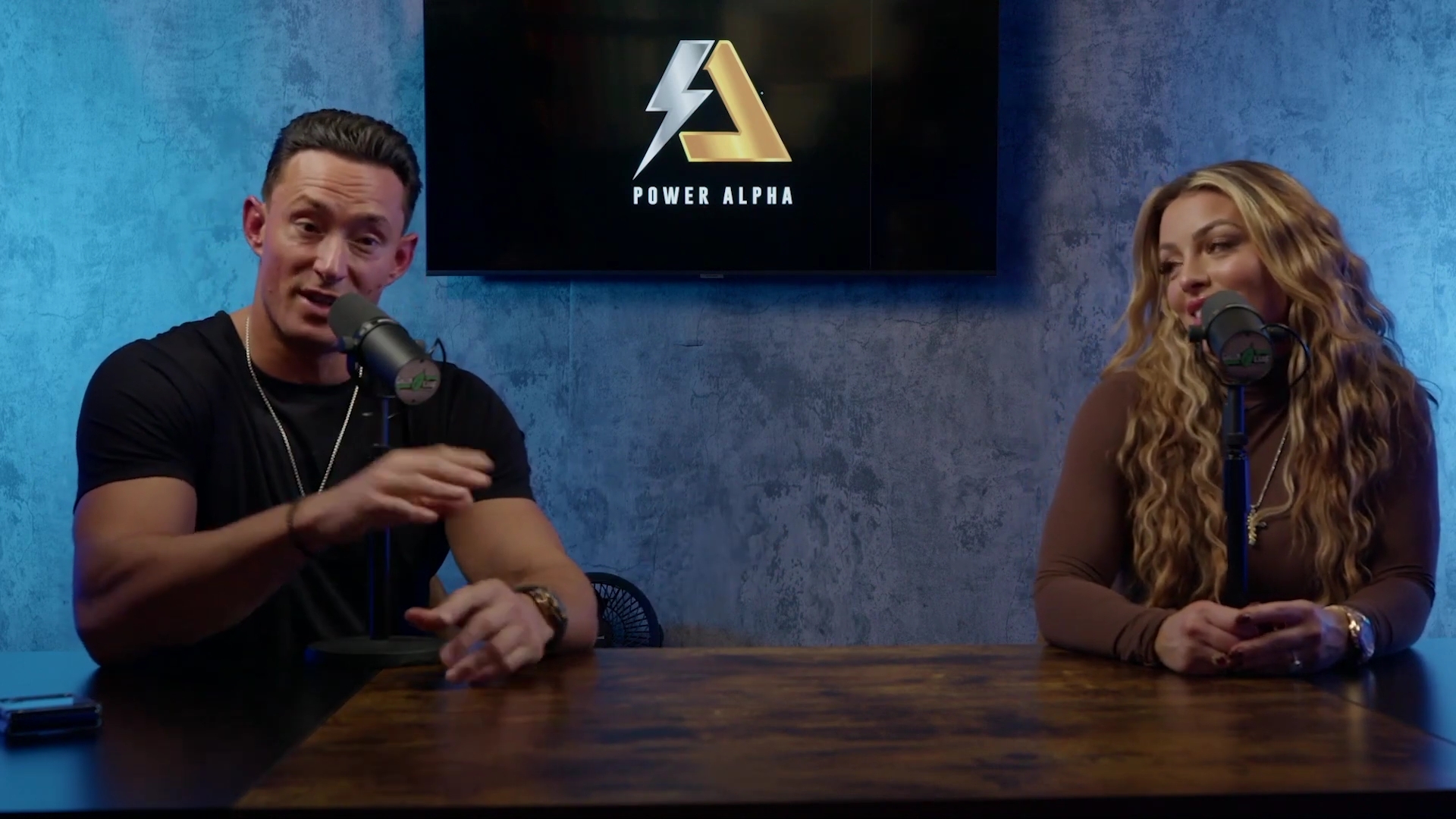 x2mate_com-Ep_9_-_Power_Alphas_Podcast___28Mandy_Saccomanno___Sabby_Piscitelli29-281080p29_mp42311.jpg