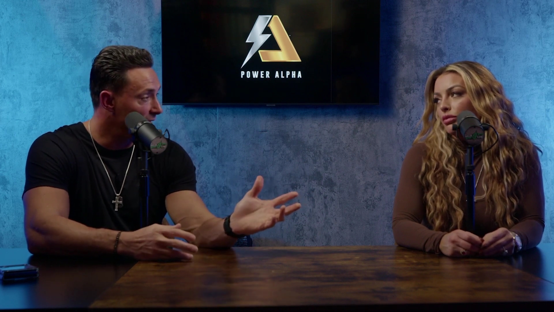 x2mate_com-Ep_9_-_Power_Alphas_Podcast___28Mandy_Saccomanno___Sabby_Piscitelli29-281080p29_mp42321.jpg