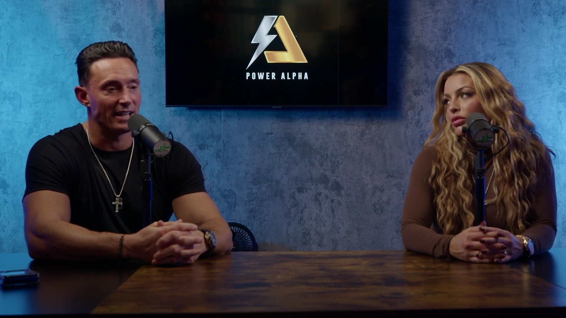 x2mate_com-Ep_9_-_Power_Alphas_Podcast___28Mandy_Saccomanno___Sabby_Piscitelli29-281080p29_mp42329.jpg