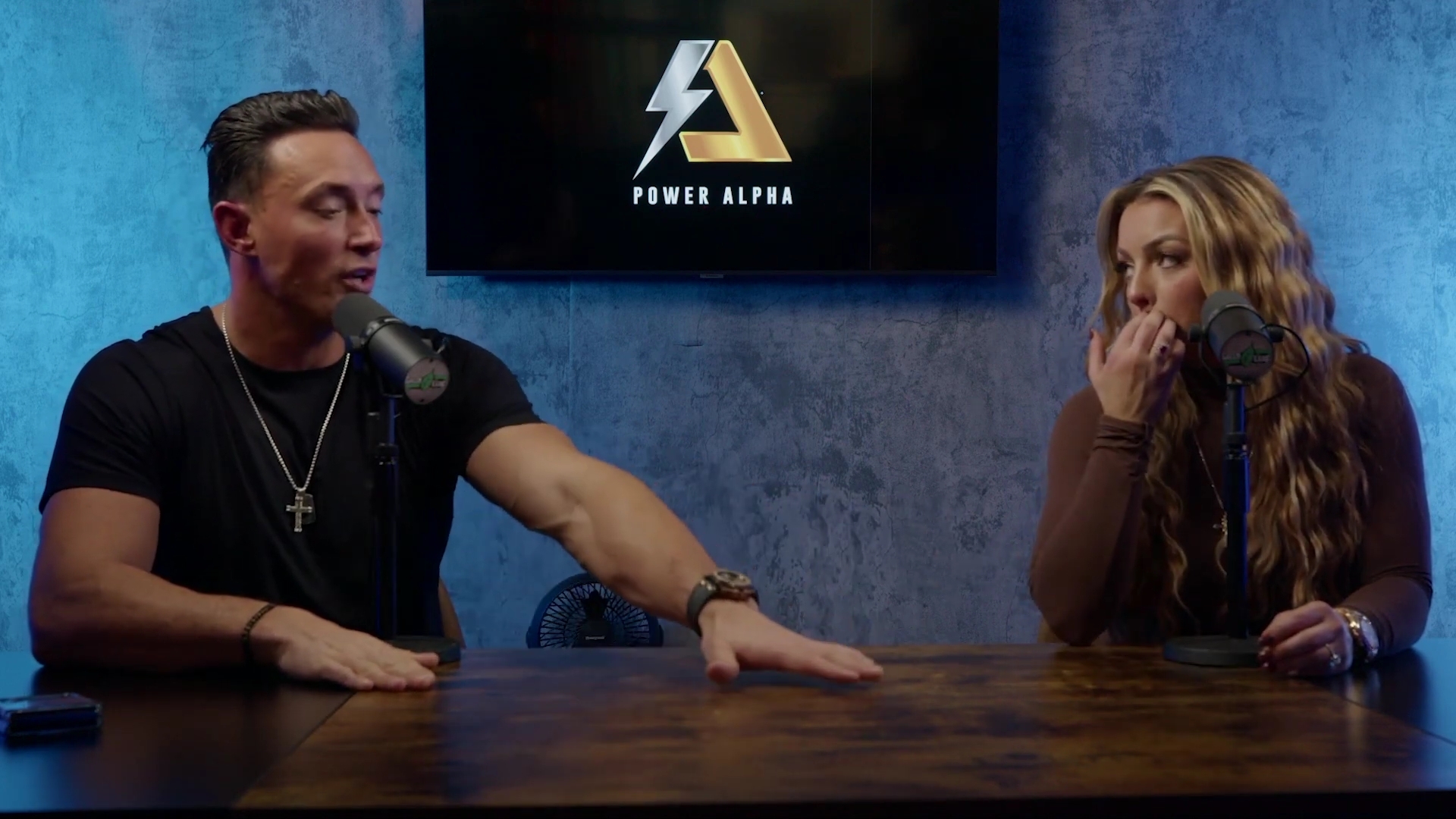 x2mate_com-Ep_9_-_Power_Alphas_Podcast___28Mandy_Saccomanno___Sabby_Piscitelli29-281080p29_mp42394.jpg