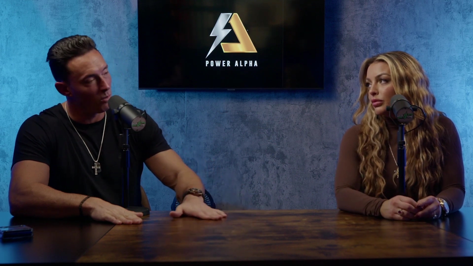 x2mate_com-Ep_9_-_Power_Alphas_Podcast___28Mandy_Saccomanno___Sabby_Piscitelli29-281080p29_mp42397.jpg