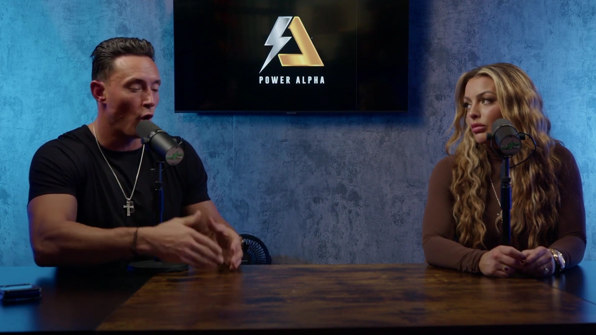 x2mate_com-Ep_9_-_Power_Alphas_Podcast___28Mandy_Saccomanno___Sabby_Piscitelli29-281080p29_mp42406.jpg