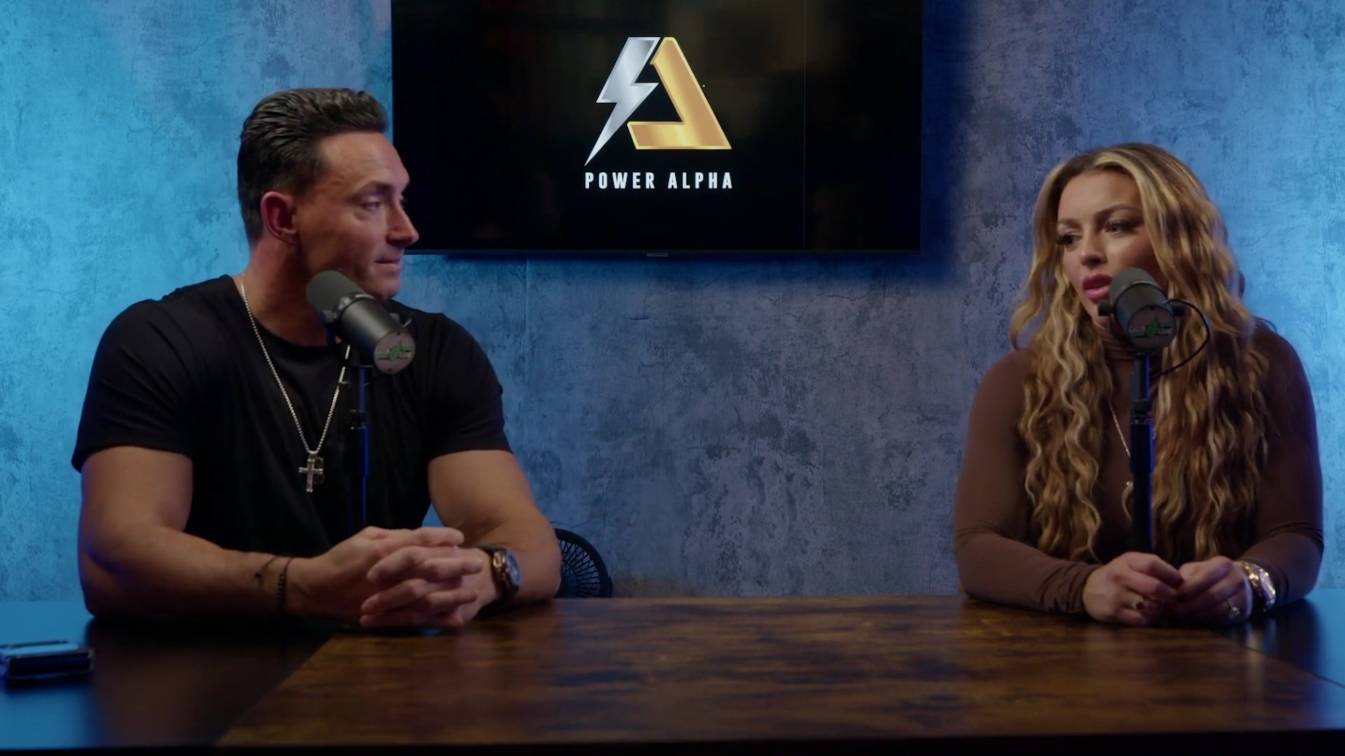 x2mate_com-Ep_9_-_Power_Alphas_Podcast___28Mandy_Saccomanno___Sabby_Piscitelli29-281080p29_mp42417.jpg